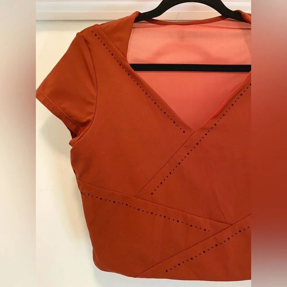 Athleta It’s a Wrap Crop Tee Orange Red Medium Yoga Work Out Athleisure